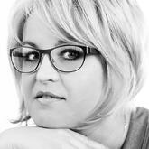 Száz-Barabás Márta - Wannabee